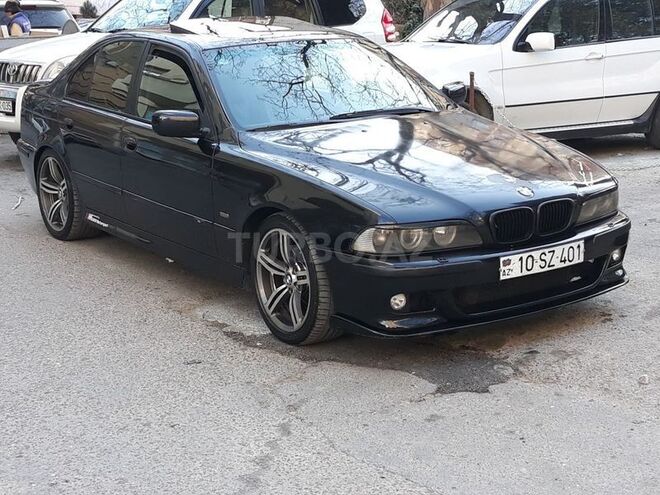 BMW 528 2000, 312,500 km - 2.8 l - Bakı