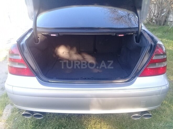 Mercedes E 270 2002, 243,000 km - 2.7 l - Bakı