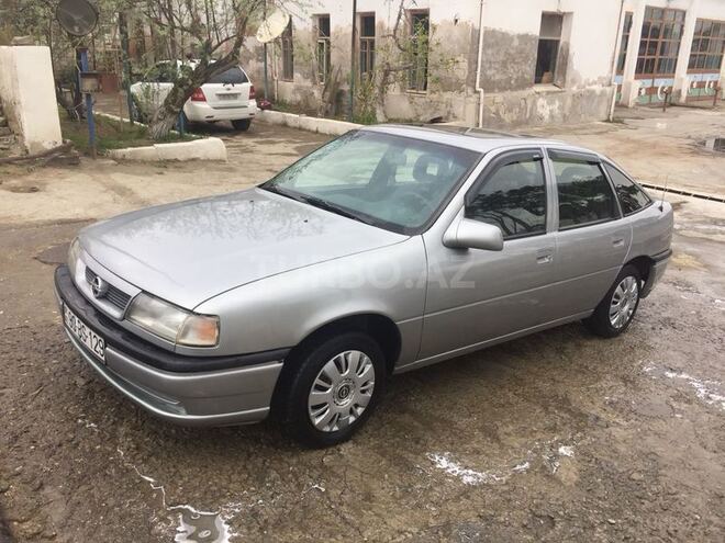 Opel Vectra 1995, 380,000 km - 2.0 l - Bakı