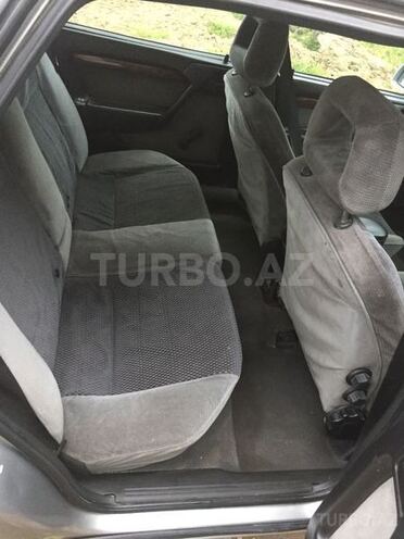 Opel Vectra 1995, 380,000 km - 2.0 l - Bakı