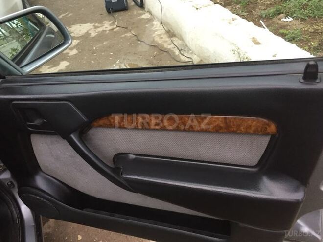 Opel Vectra 1995, 380,000 km - 2.0 l - Bakı