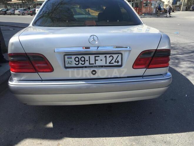 Mercedes E 230 1996, 420,000 km - 2.3 л - Bakı