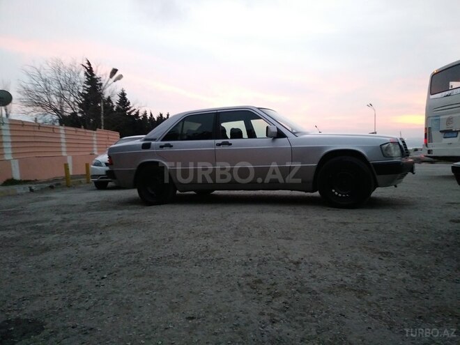 Mercedes 190 1991, 37,000 km - 1.8 l - Bakı
