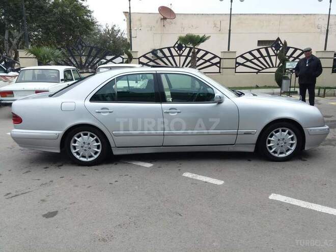 Mercedes E 320 2000, 360,000 km - 3.2 l - Bakı