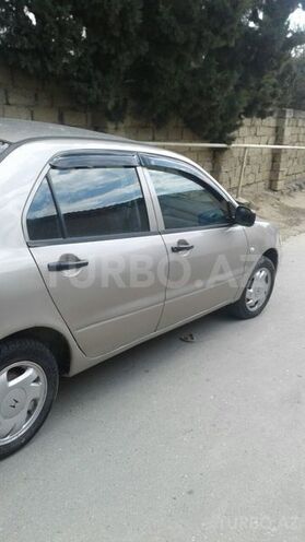 Mitsubishi Lancer 2002, 200,000 km - 1.3 l - Bakı