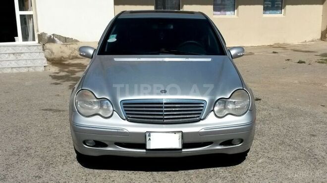 Mercedes C 240 2002, 277,000 km - 2.6 l - Sumqayıt