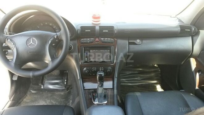 Mercedes C 240 2002, 277,000 km - 2.6 l - Sumqayıt