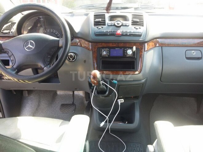 Mercedes Viano 2006, 280,000 km - 2.2 l - Bakı