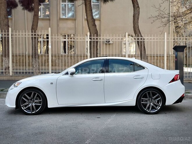 Lexus IS 250 2015, 33,000 km - 2.5 л - Bakı