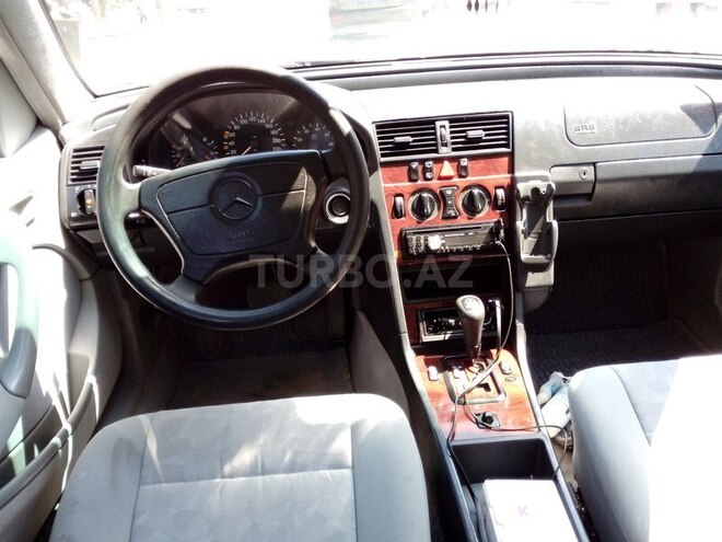 Mercedes C 180 1998, 238,000 km - 1.8 l - Sumqayıt