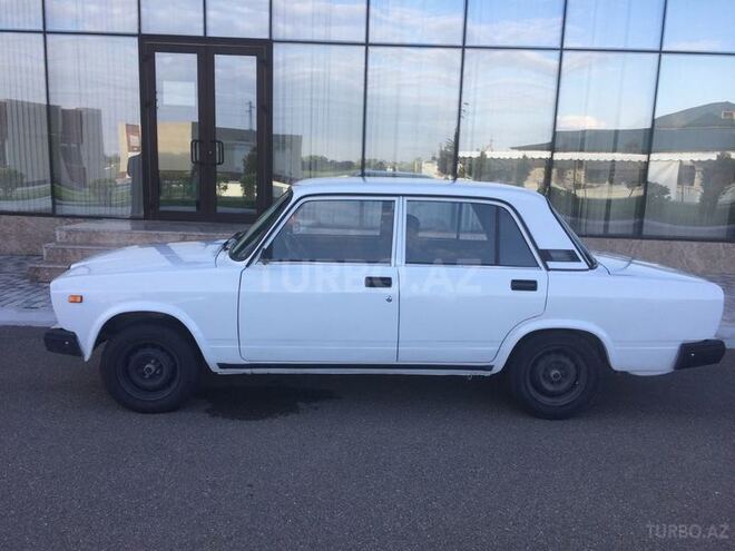 LADA (VAZ) 2107 2005, 150,000 km - 1.6 l - Yevlax
