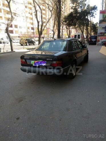 Mercedes E 200 1991, 356,600 km - 2.0 л - Bakı