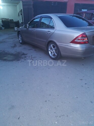 Mercedes C 240 2001, 250,000 km - 0.1 l - Bakı