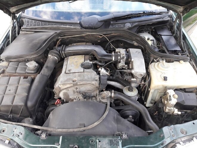 Mercedes C 180 1996, 320,000 km - 1.8 л - Bakı