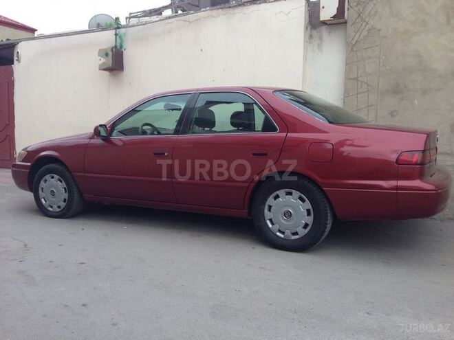 Toyota Camry 1999, 250,000 km - 2.2 л - Bakı