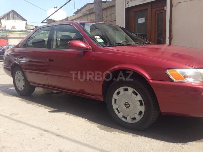 Toyota Camry 1999, 250,000 km - 2.2 л - Bakı