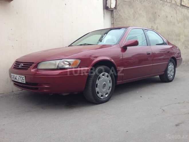 Toyota Camry 1999, 250,000 km - 2.2 л - Bakı