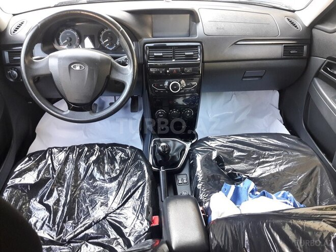 LADA (VAZ) Priora 2015, 45,000 km - 1.6 l - Şirvan