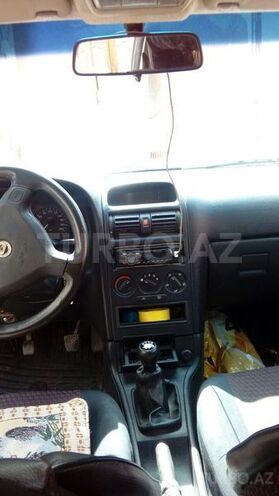 Opel Astra 1998, 300,000 km - 1.6 l - Bakı