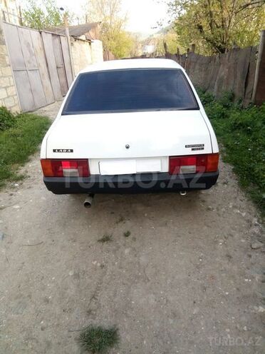 LADA (VAZ) 21099 2000, 268,500 km - 1.6 л - Quba