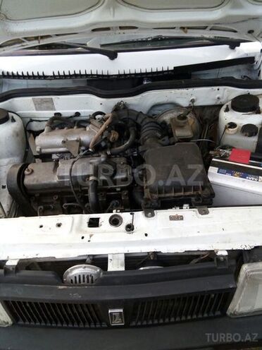 LADA (VAZ) 21099 2000, 268,500 km - 1.6 л - Quba