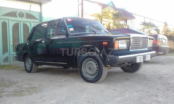 LADA (VAZ) 2107 2010, 56,000 km - 1.6 l - Salyan