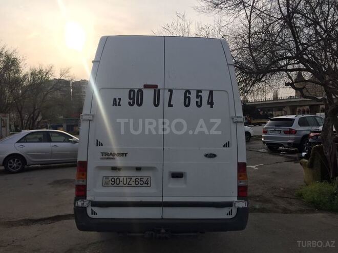 Ford Transit 2006, 226,000 km - 2.4 l - Zaqatala
