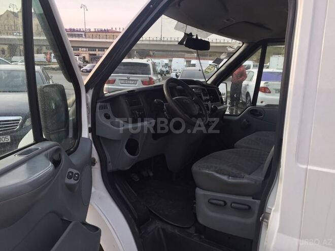 Ford Transit 2006, 226,000 km - 2.4 l - Zaqatala