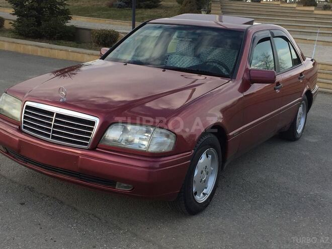 Mercedes C 200 1995, 257,675 km - 2.0 л - Qusar