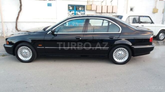 BMW 523 1997, 174,000 km - 0.3 л - Bakı