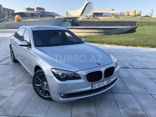 BMW 750 2009, 193,000 km - 4.4 l - Bakı