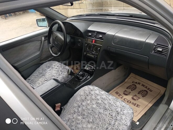 Mercedes C 180 1993, 320,000 km - 1.8 l - Bakı