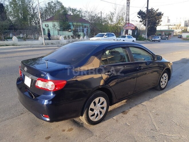 Toyota Corolla 2013, 135,000 km - 1.8 l - Bakı