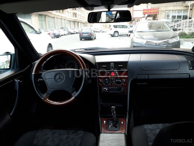 Mercedes C 180 1998, 380,000 km - 1.8 l - Bakı