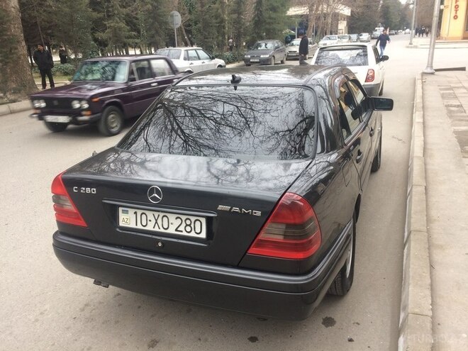 Mercedes C 280 1995, 262,000 km - 2.8 l - Mingəçevir