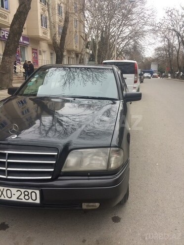 Mercedes C 280 1995, 262,000 km - 2.8 l - Mingəçevir