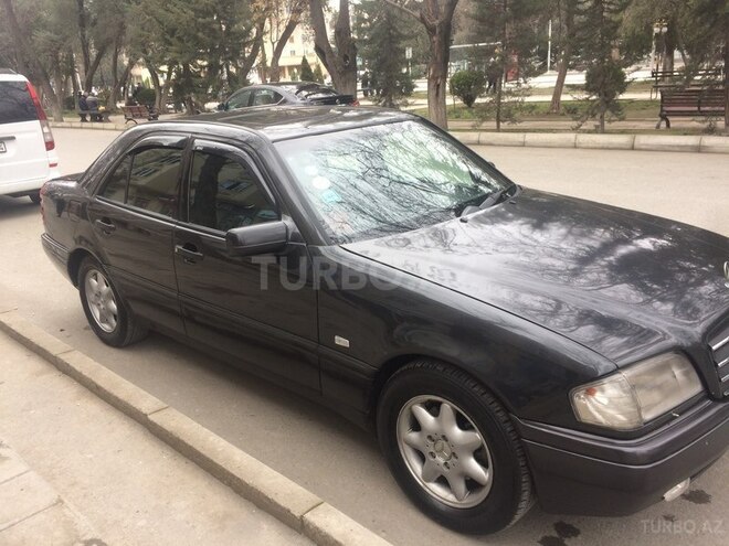 Mercedes C 280 1995, 262,000 km - 2.8 l - Mingəçevir