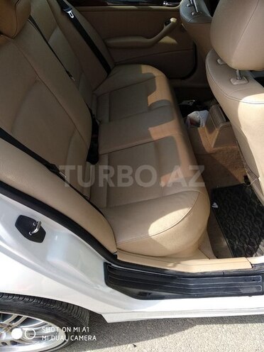 BMW 325 2003, 195,000 km - 2.5 л - Bakı