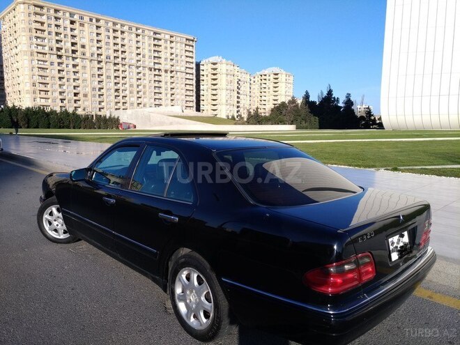 Mercedes E 320 1997, 385,000 km - 3.2 l - Bakı