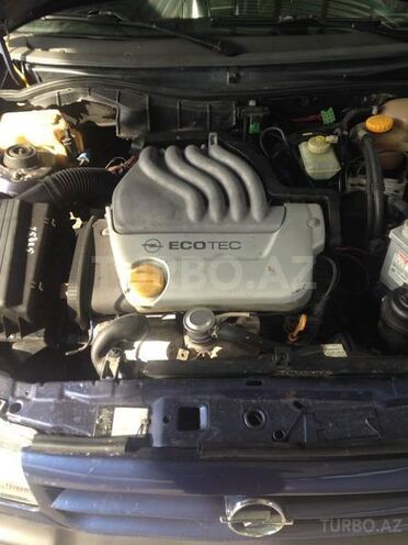 Opel Astra 1995, 514,500 km - 1.6 l - Qazax