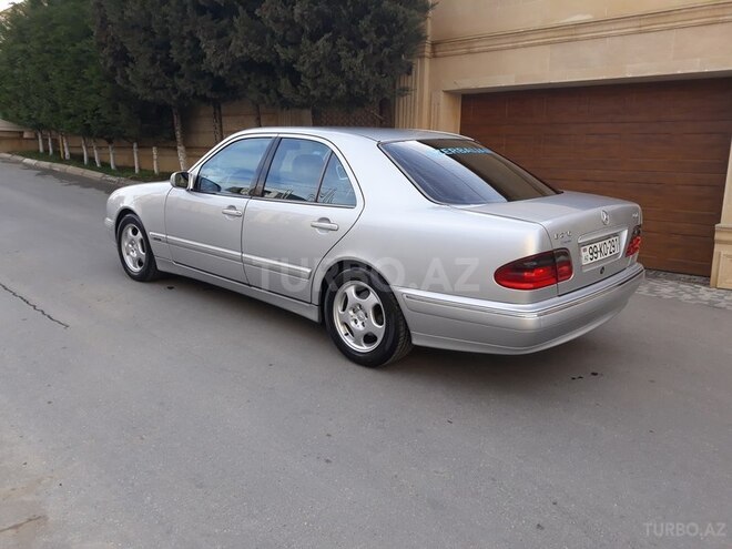 Mercedes E 270 2000, 292,000 km - 2.7 л - Bakı