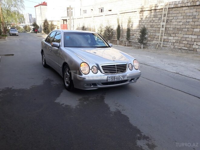 Mercedes E 270 2000, 292,000 km - 2.7 л - Bakı