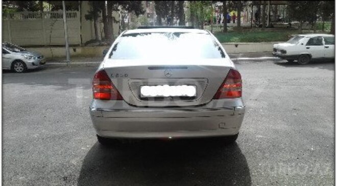 Mercedes C 200 2001, 180,500 km - 2.0 l - Bakı