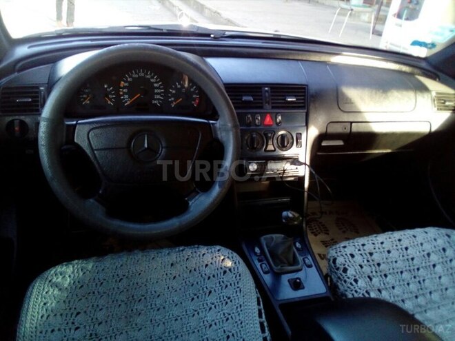 Mercedes C 180 1998, 261,210 km - 1.8 l - Bakı