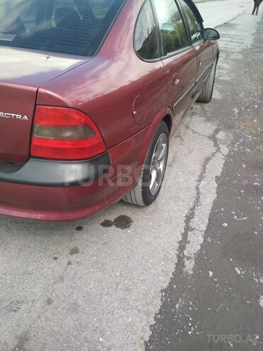 Opel Vectra 1996, 278,000 km - 1.8 l - Bakı