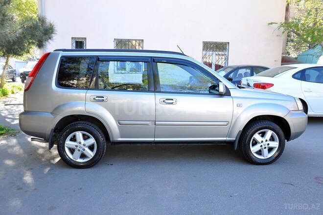 Nissan X-Trail 2004, 166,638 km - 2.0 л - Bakı