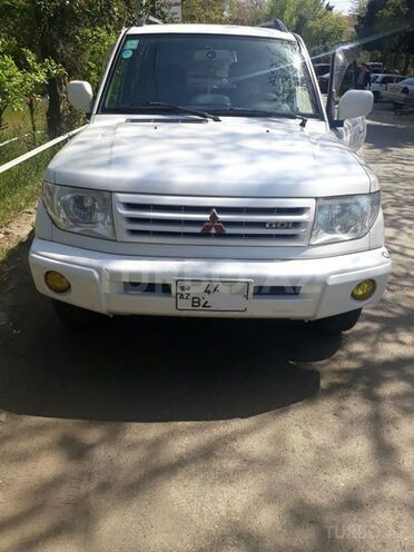 Mitsubishi Pajero io 2000, 303,500 km - 2.0 л - Lənkəran