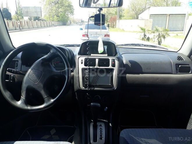 Mitsubishi Pajero io 2000, 303,500 km - 2.0 л - Lənkəran