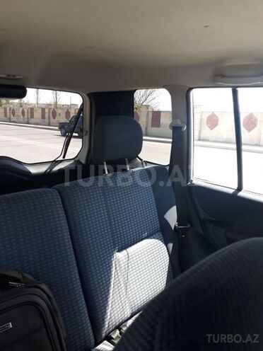 Mitsubishi Pajero io 2000, 303,500 km - 2.0 л - Lənkəran