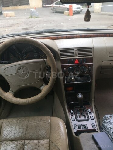 Mercedes C 240 1998, 319,000 km - 2.4 l - Bakı